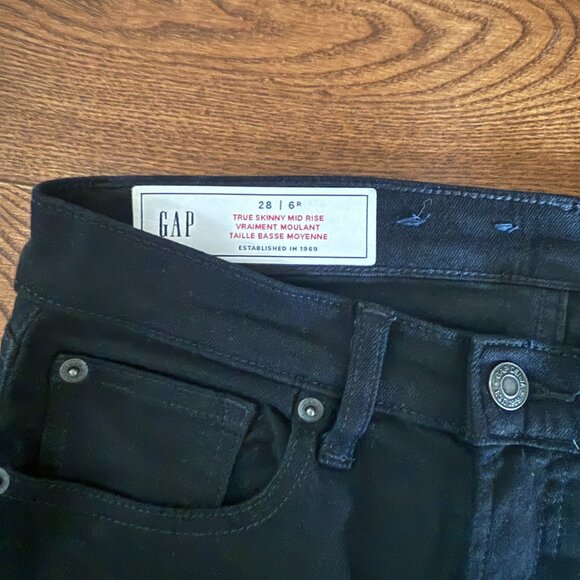 Gap Black Skinny Jeans - Picture 2 of 4